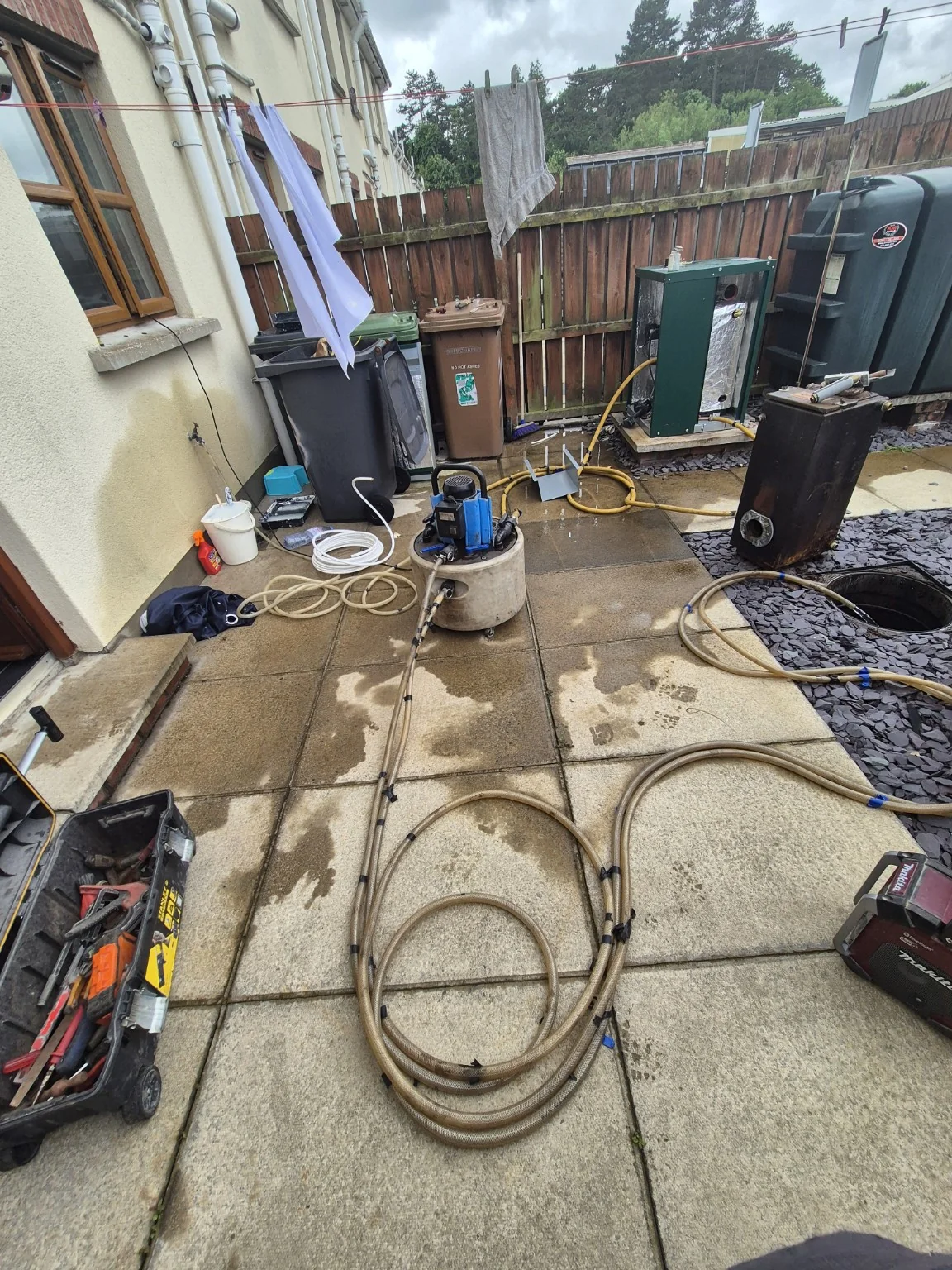 Powerflushing by Farrell Plumbing